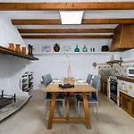 Yourhouse Llampi, Quiet Villa In The Countryside With Private Pool