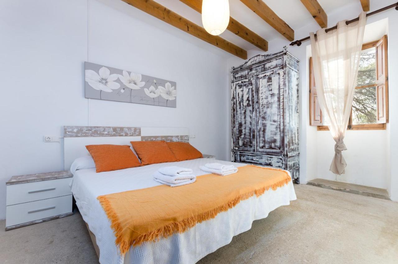 Yourhouse Llampi, Quiet In The Countryside With Private Pool *