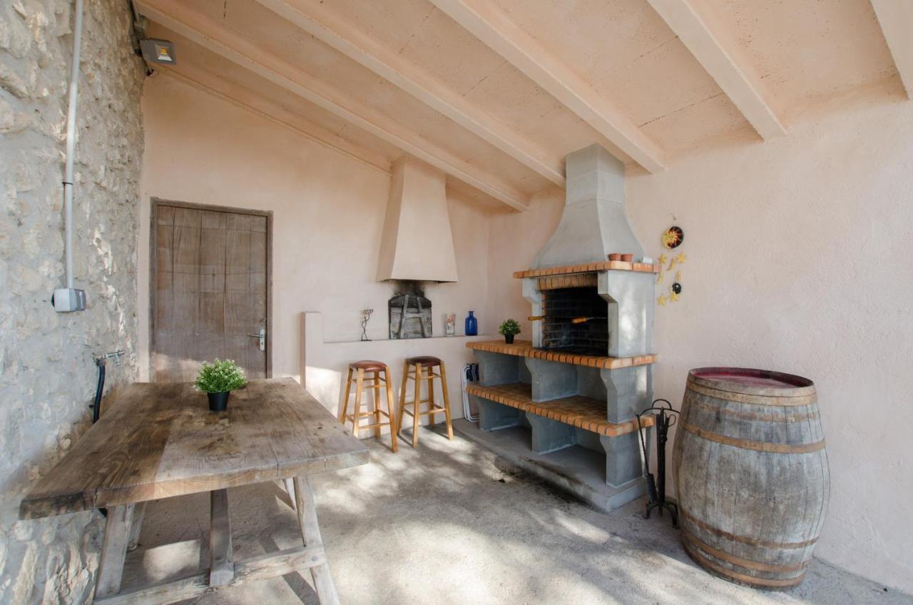 Villa Yourhouse Llampi, Quiet In The Countryside With Private Pool María de la Salud