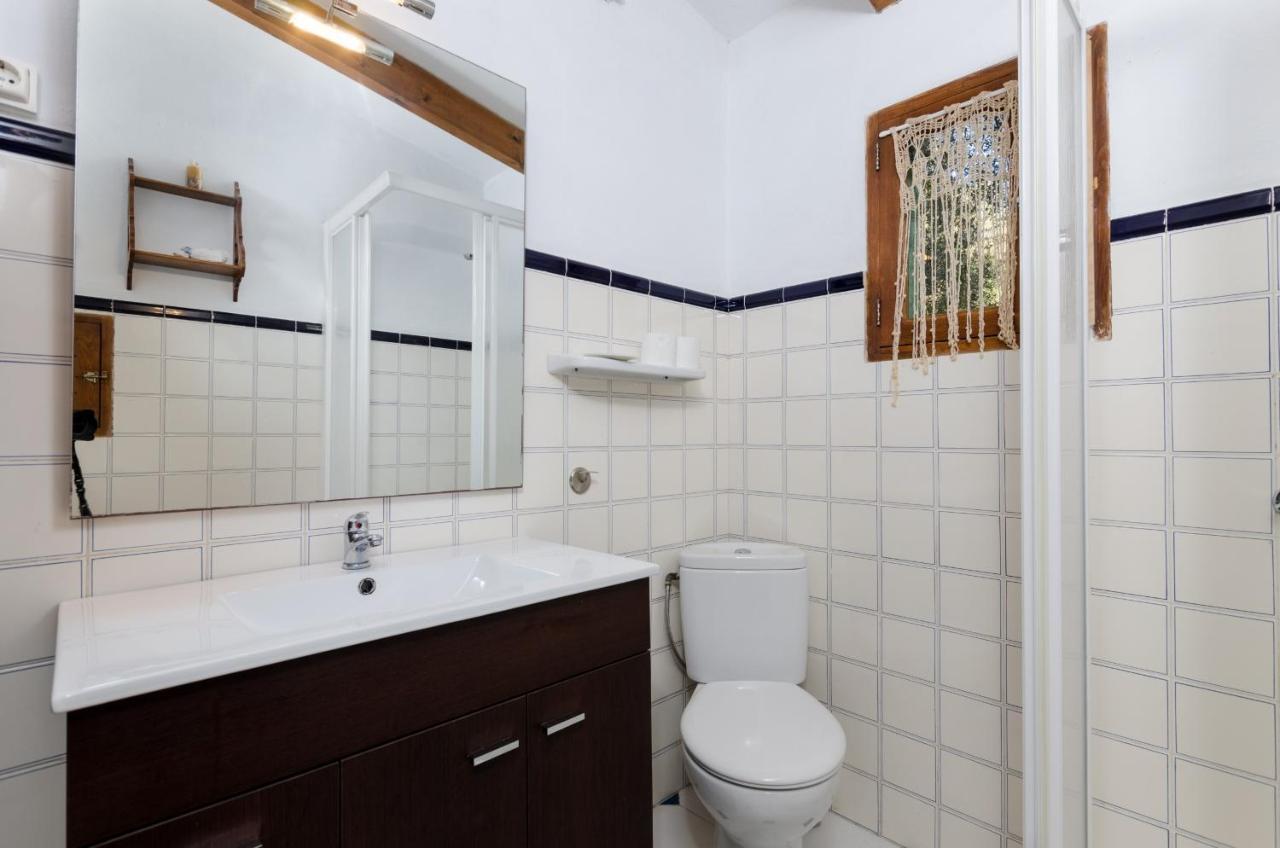 Yourhouse Llampi, Quiet In The Countryside With Private Pool Villa *